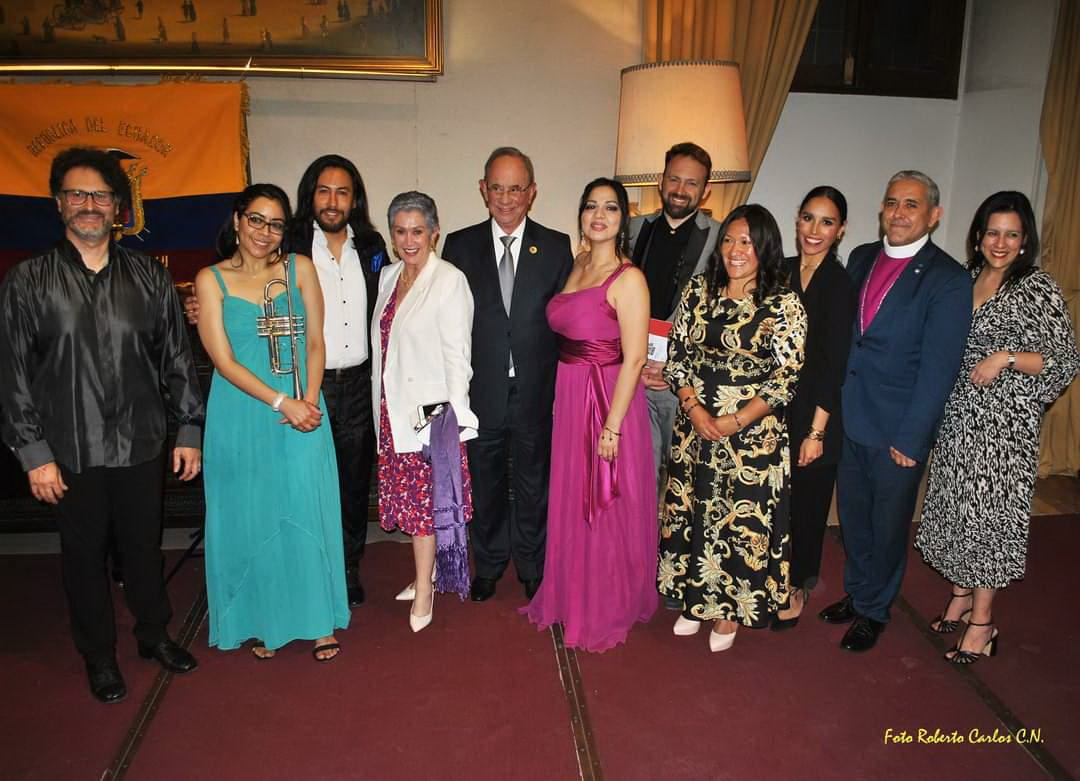 La Comunità ecuadoriana di Roma, con artisti di fama internazionale, insieme a Tota Pulchra ha ricordato il 201mo anniversario della battaglia di Pichincha