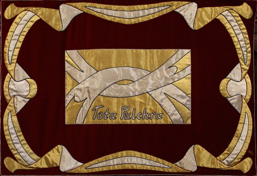 Mostra tessile spagnola in onore dell' associazione Tota Pulchra